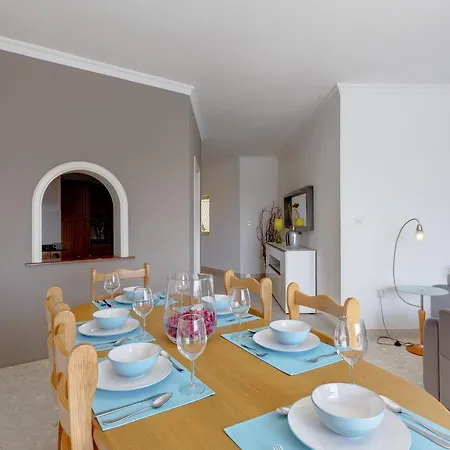 Apartment The Strand Galileo